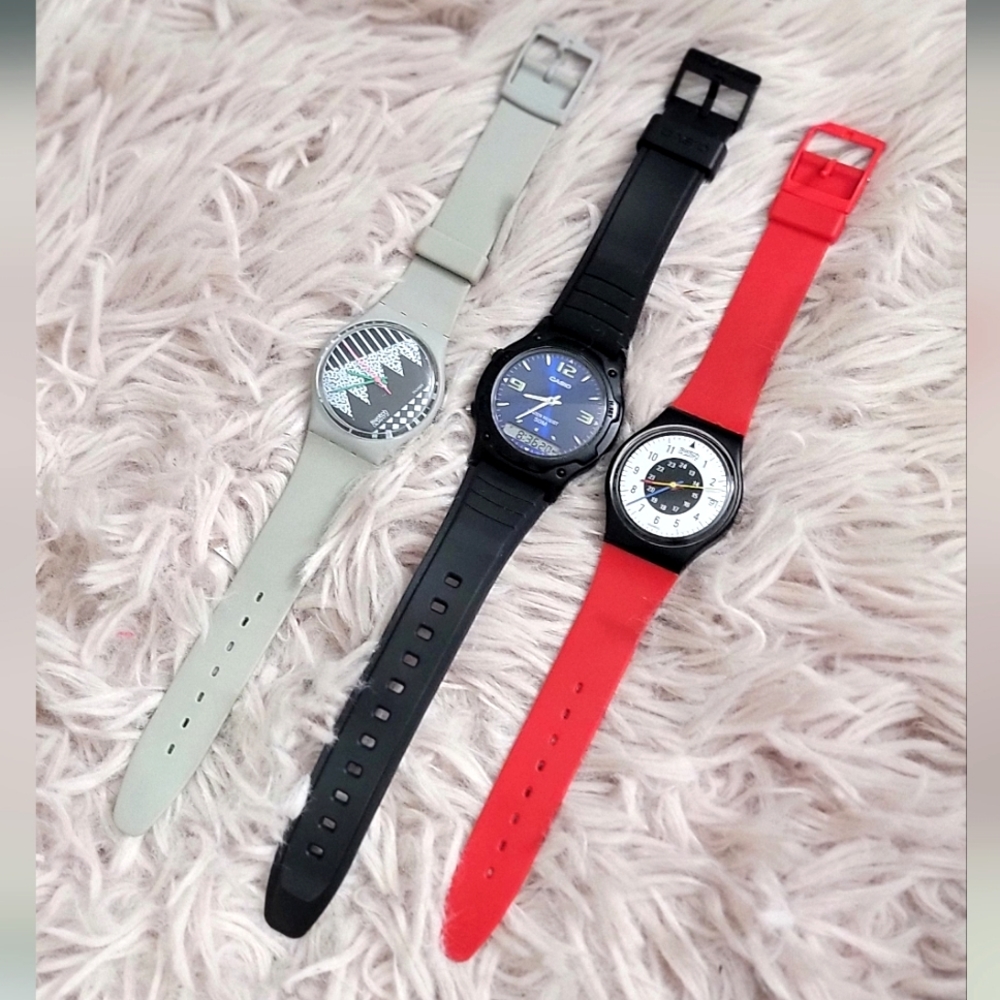 ๐2 Swatch 1984 and Casio Watche Working with Battery - Picture 3 of 17